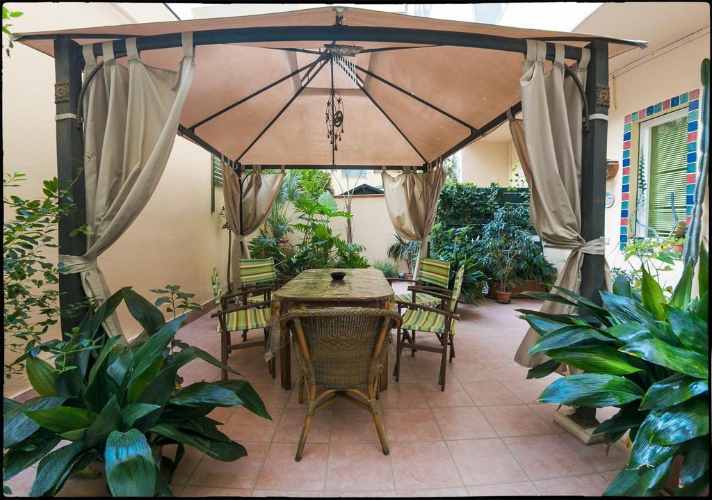 B&B Livingstone Cagliari Dış mekan fotoğraf